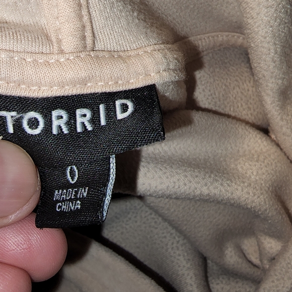 💥Sale💥Torrid Hoodie - Picture 2 of 3